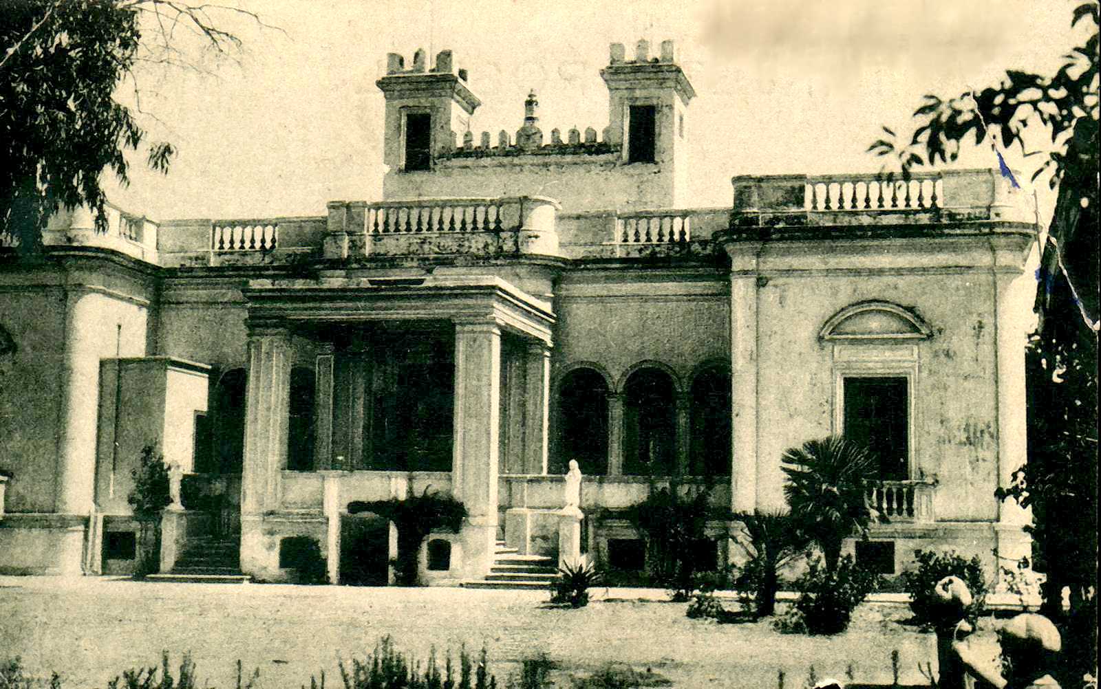 HOTEL EL PALACIO LEVALLE GALLO CARHUE 