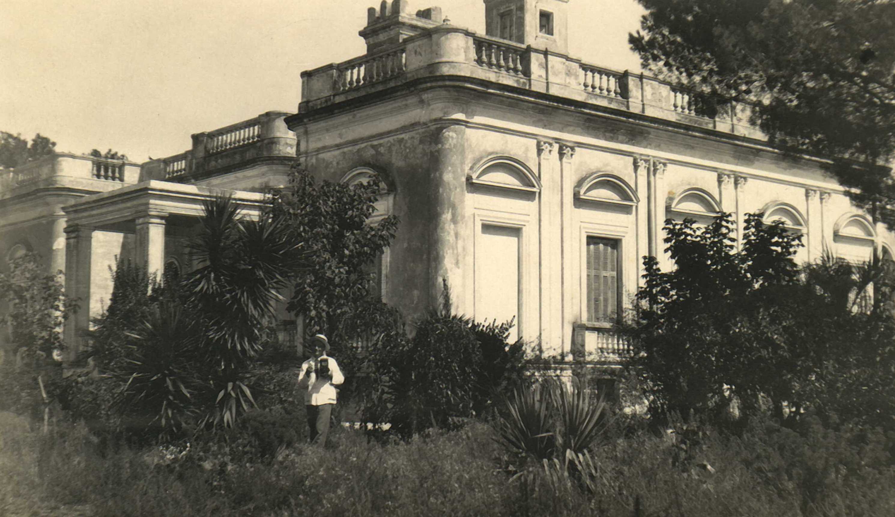 HOTEL EL PALACIO LEVALLE GALLO CARHUE 