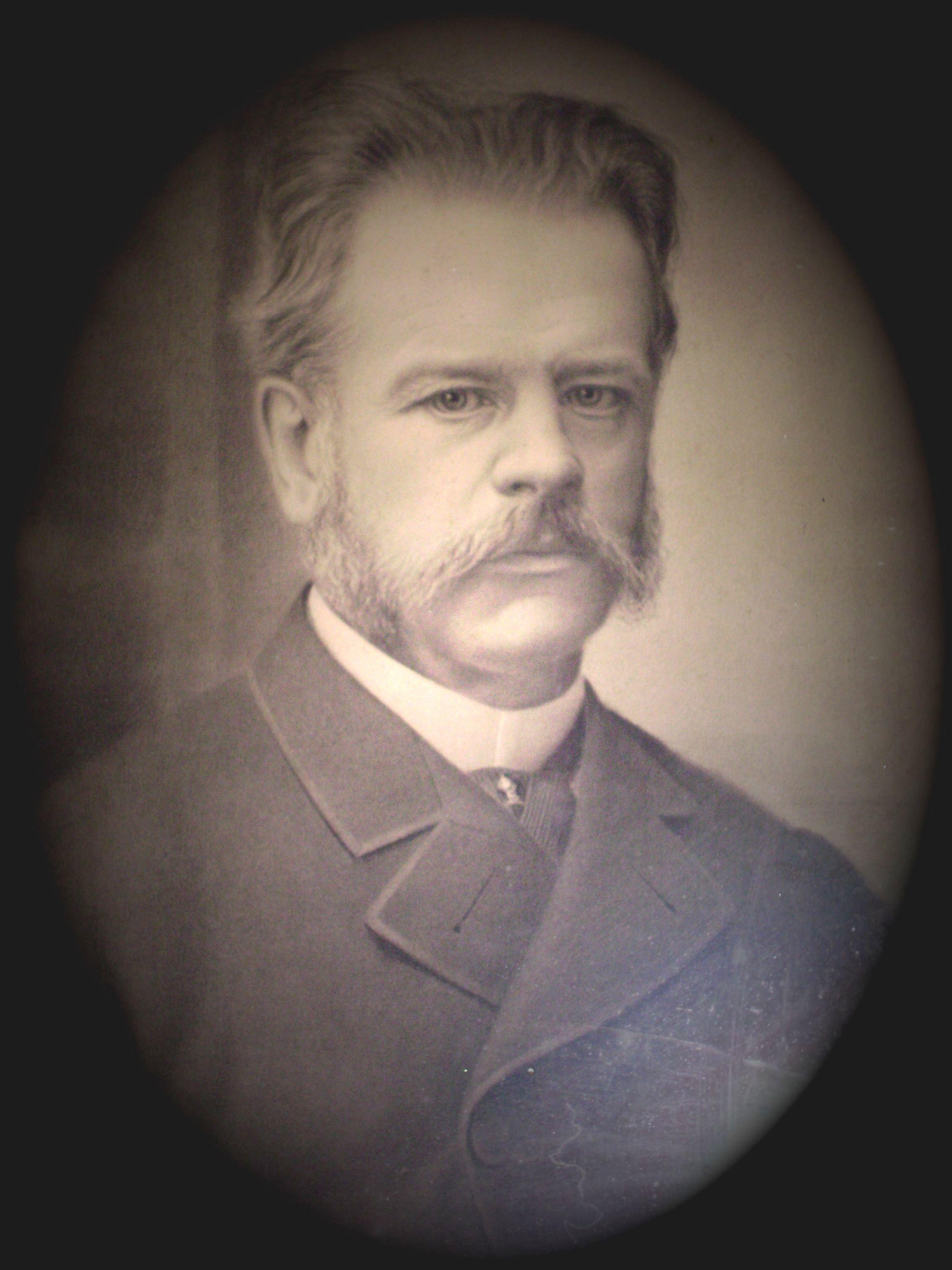 UNZUE SATURNINO ENRIQUE