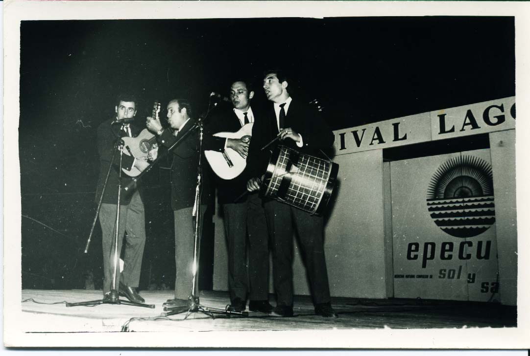 LOS CARAHUE GRUPO FOLKLORICO CARHUE