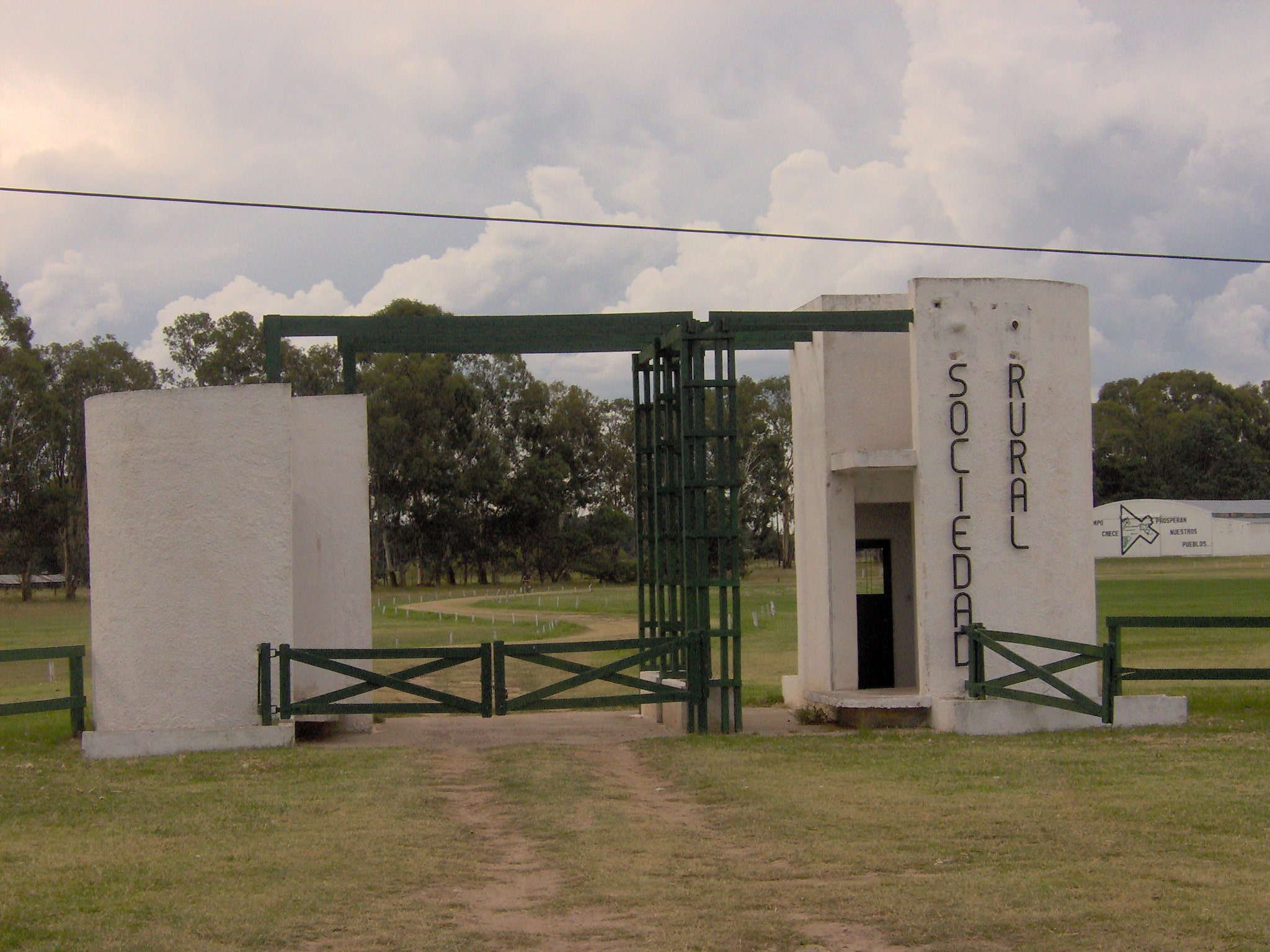 sociedad rural de ADOLFO ALSINA PORTAL PREDIO