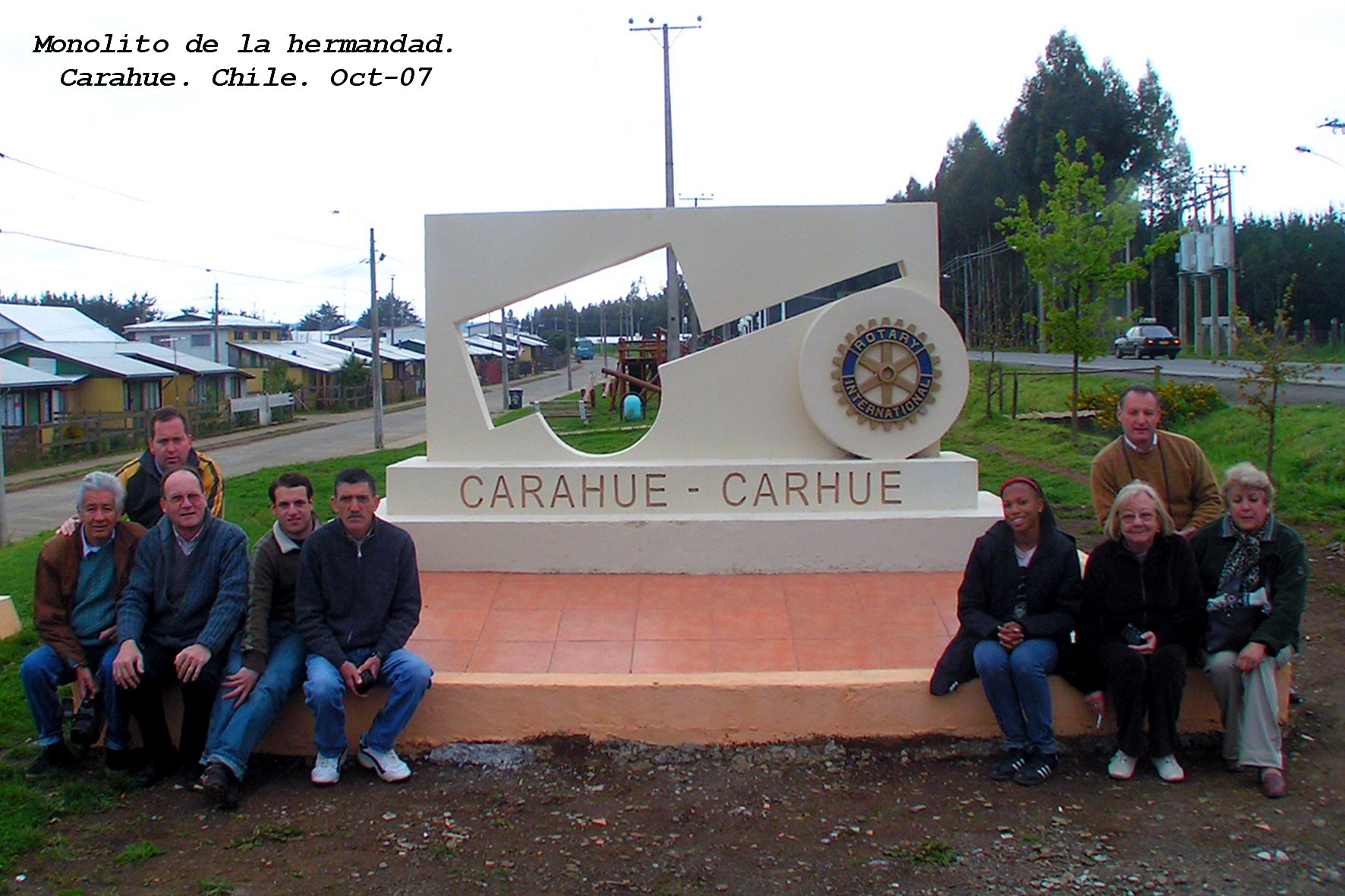 ROTARY CLUB CARHUE CARAHUE HERMANAMIENTO