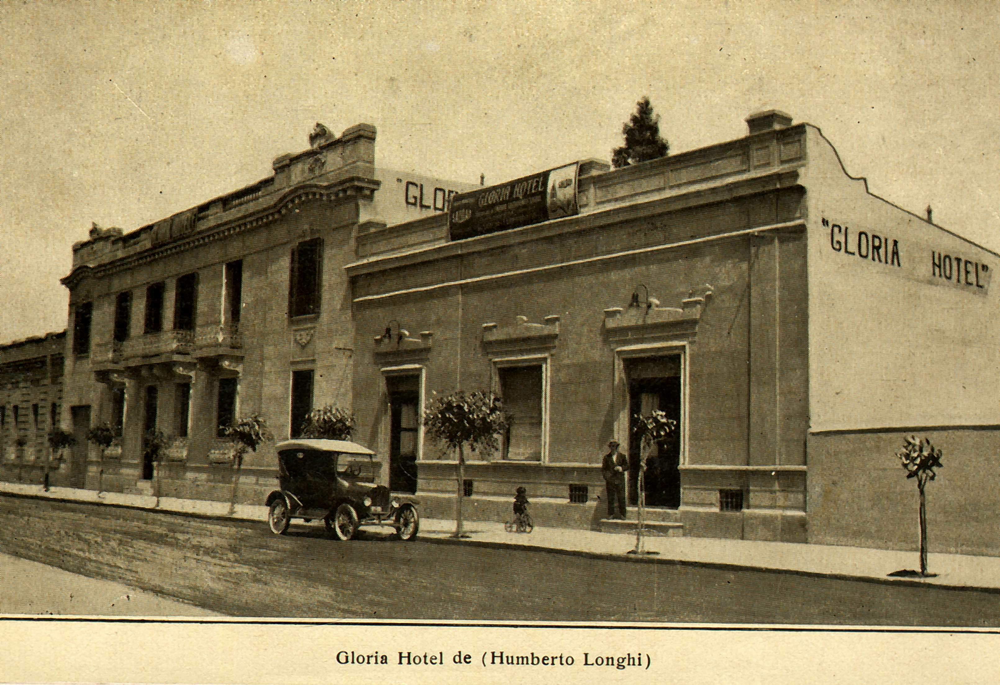 GLORIA HOTEL CARHUE ENRICO GARIBALDI
