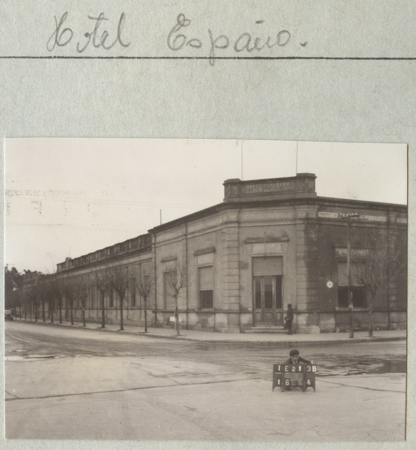 1938. Hotel España. Hoy funeraria. BARRIO ESTACION CARHUE hotel españa
