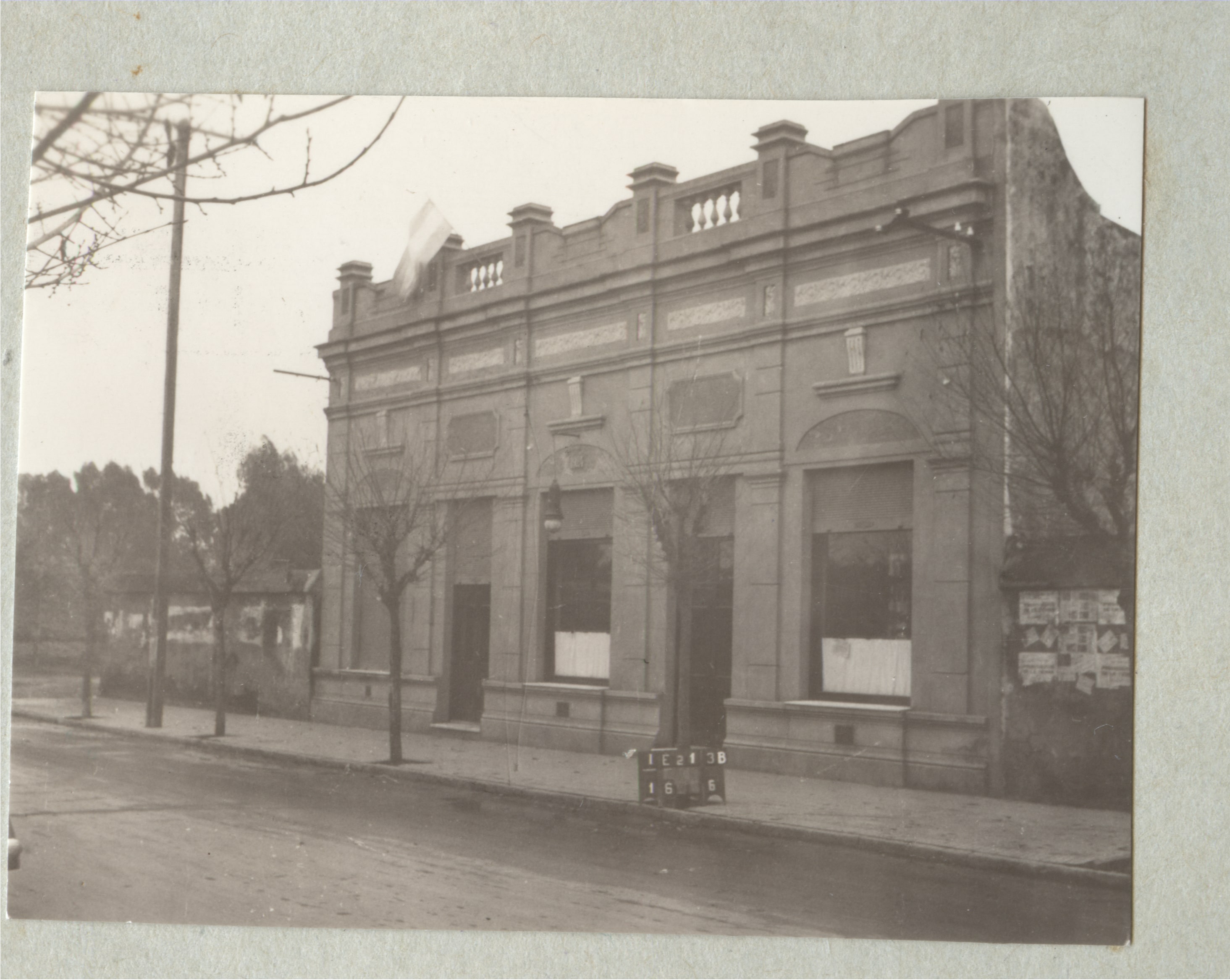 1938. Lavadero de Viñuela. BARRIO ESTACION CARHUE lavadero viñuela