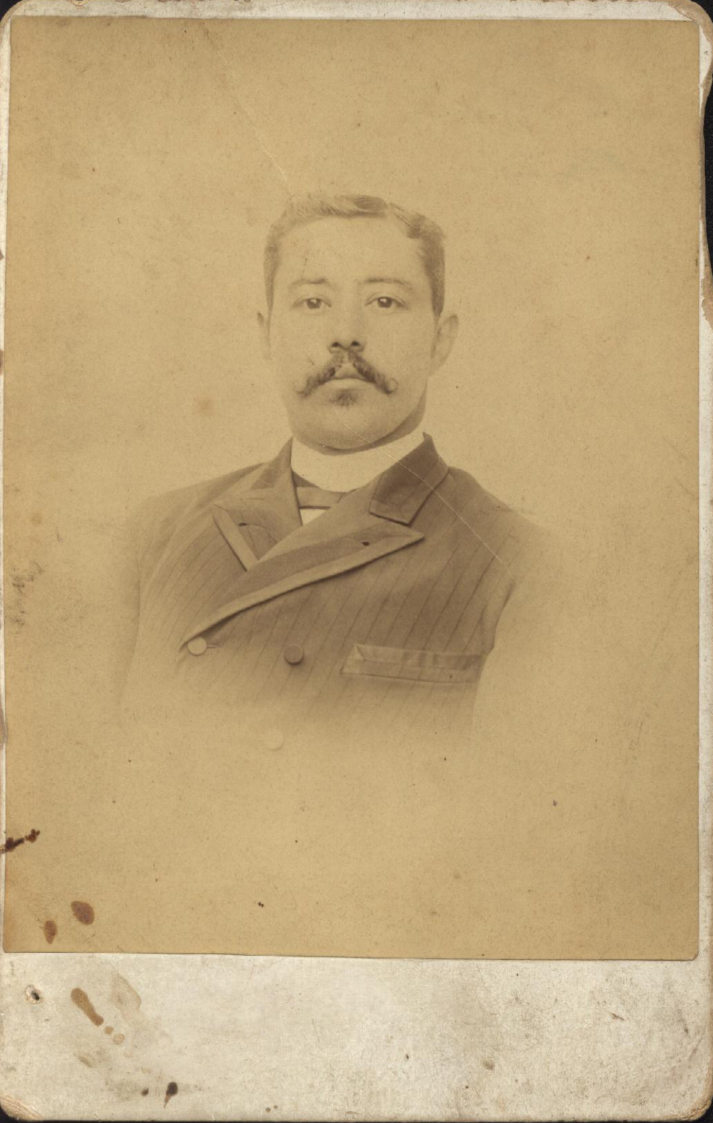 NICANOR INSUA CARHUE