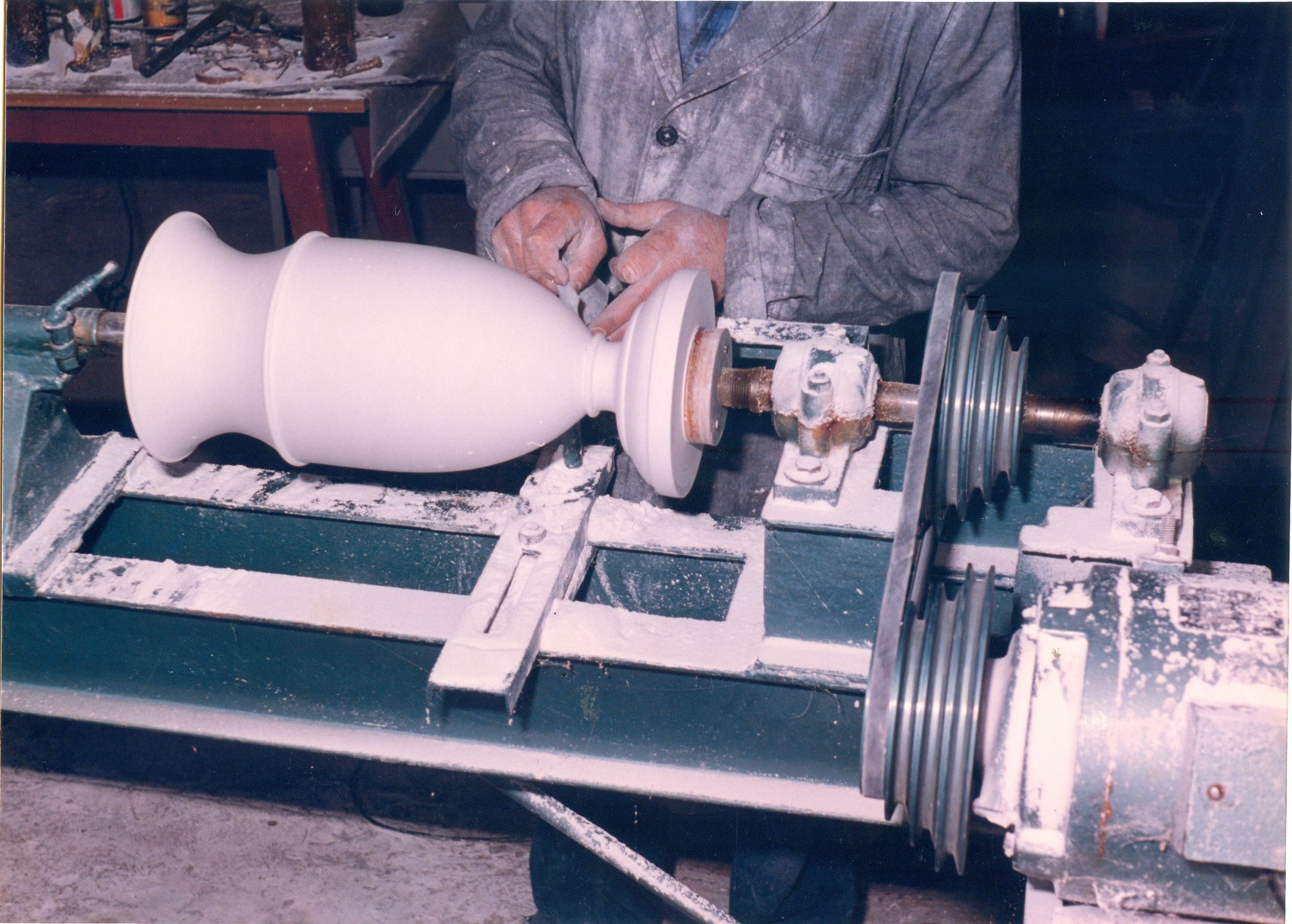 Keops ceramica carhue fabrica