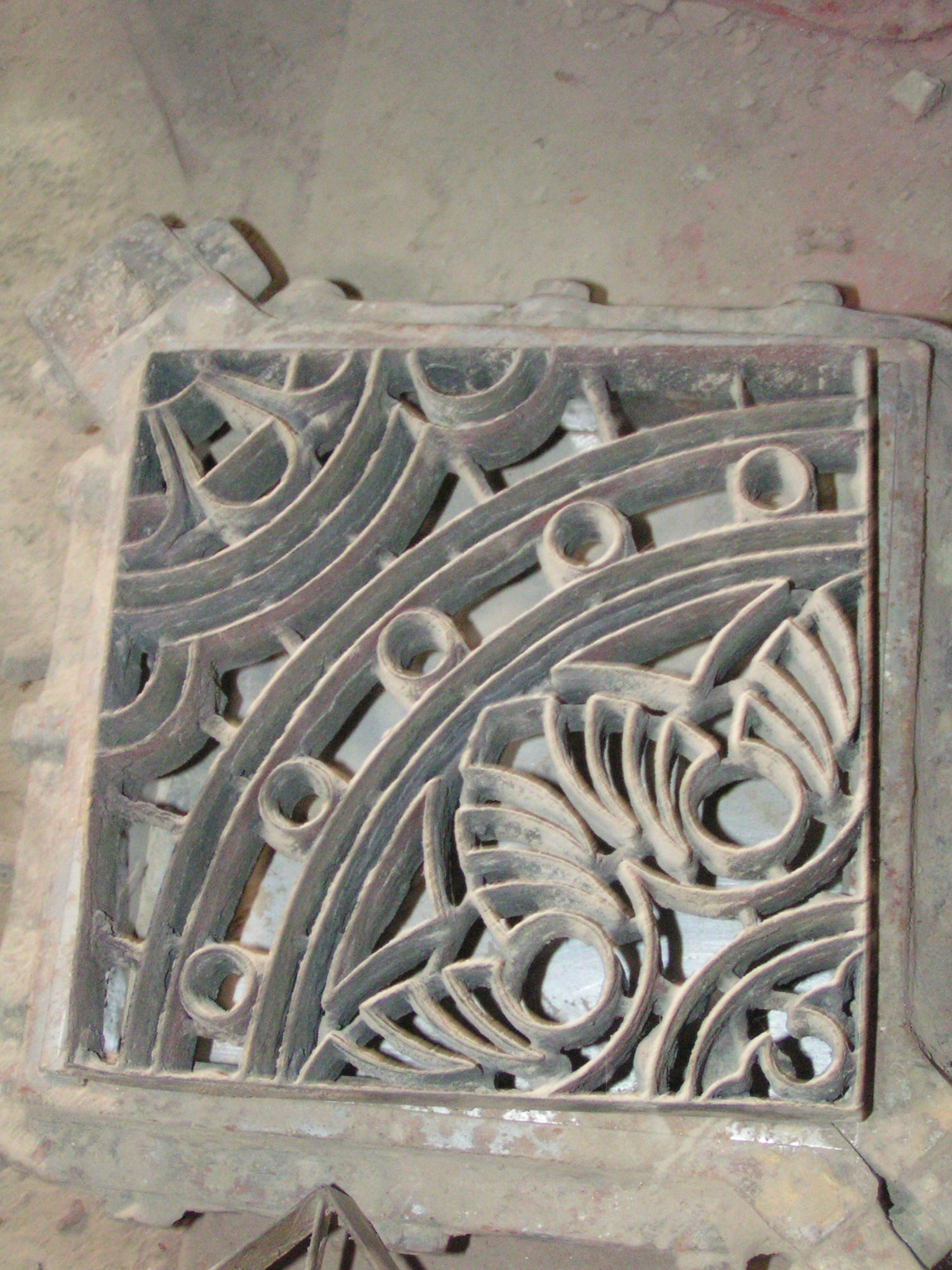 LA INDUSTRIAL MOSAICOS CARHUE SICA
