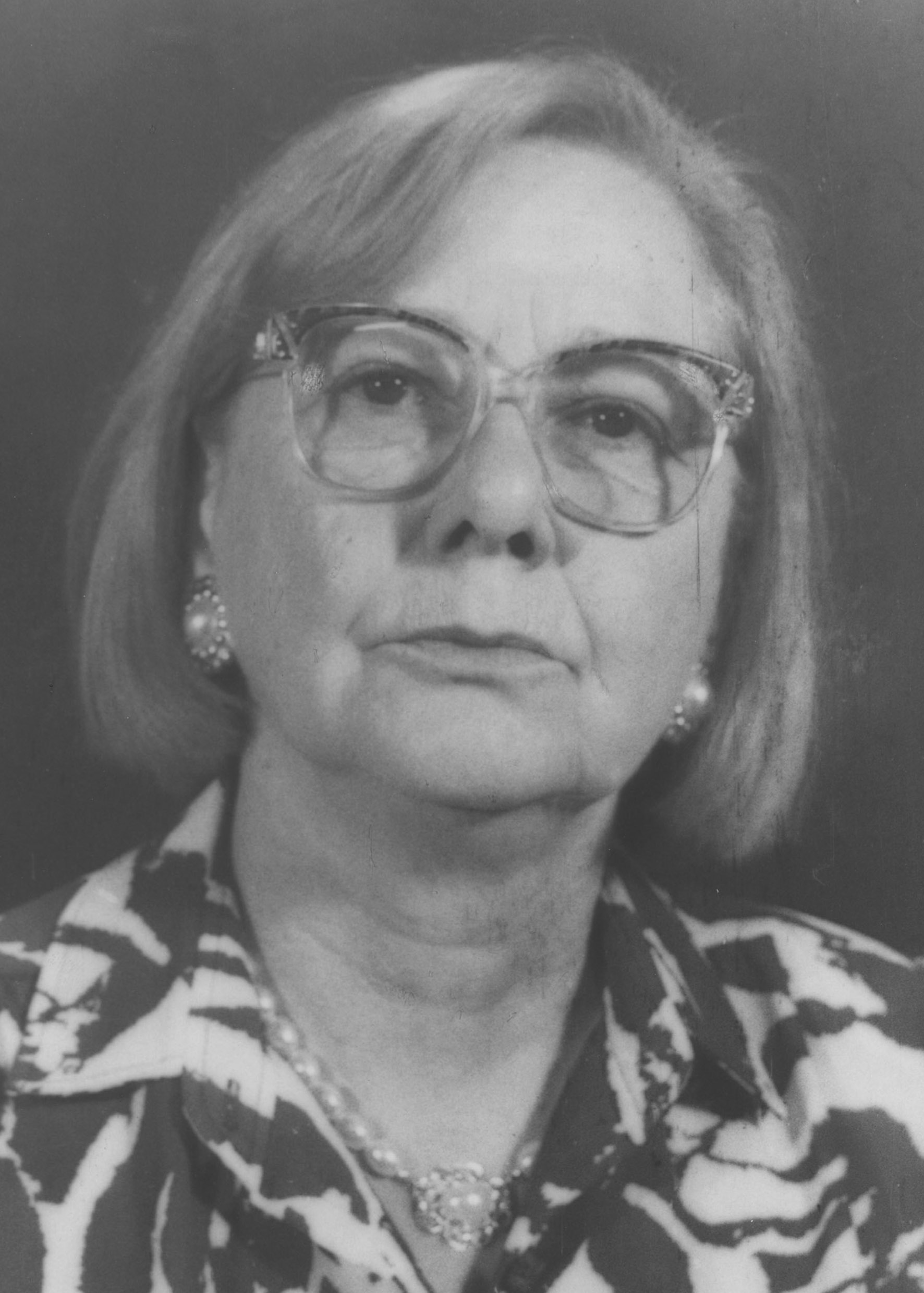 OLGA URRUTIA  SENEPART INTENDENTE MUJER 