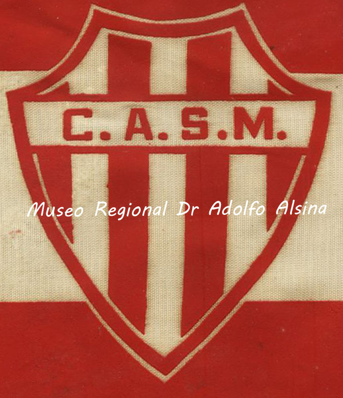 CLUB SAN MARTIN CARHUE ESCUDO