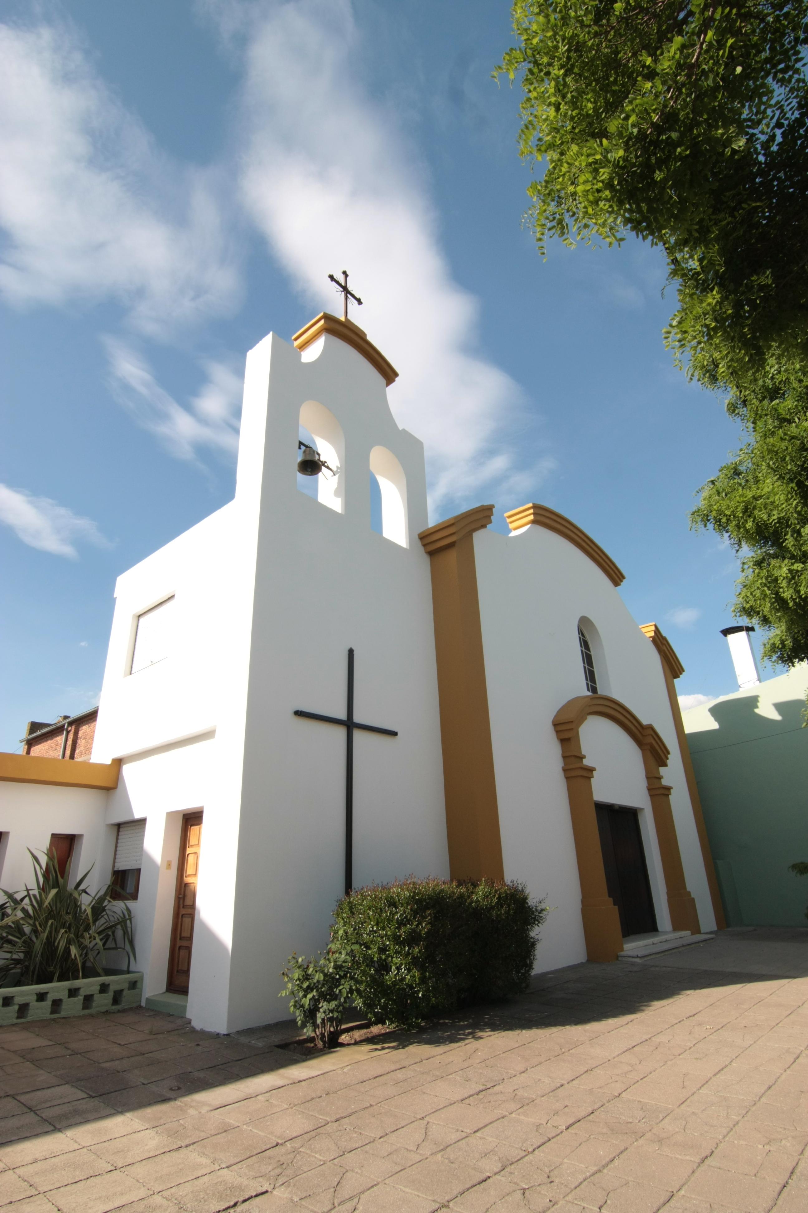 IGLESIA VILLA MAZA ADOLFO ALSINA 