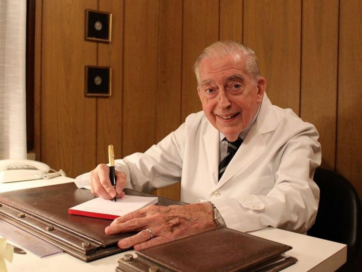 Baldor olivera medico rural