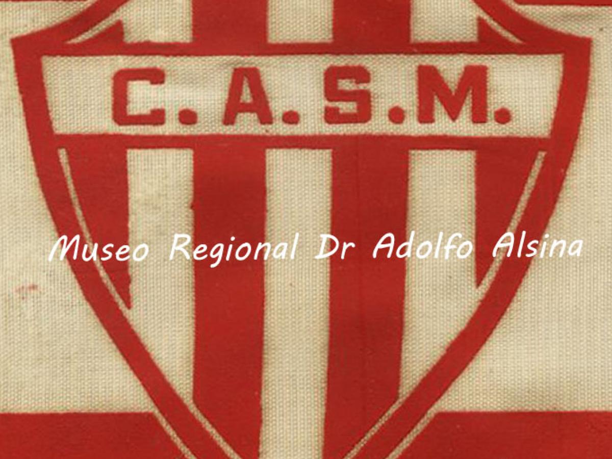 CLUB SAN MARTIN CARHUE ESCUDO